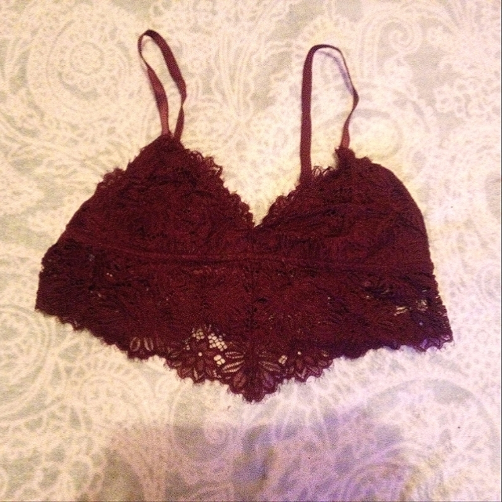 Aerie burgundy lacey bralette size lrg